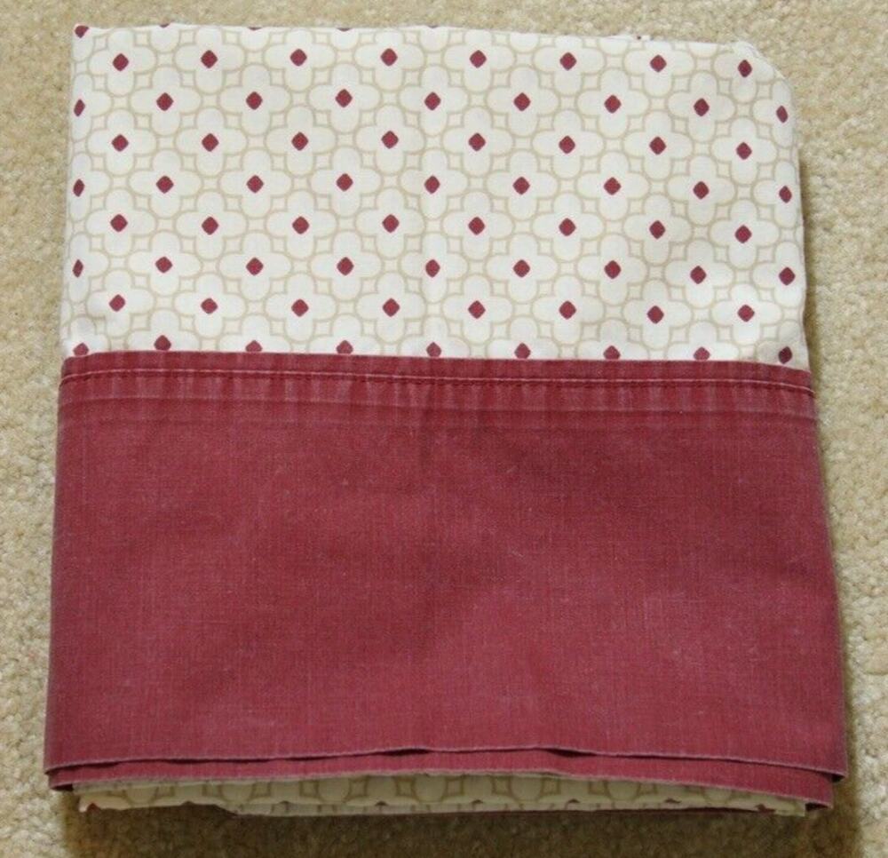Better Homes Gardens Pillowcase Burgundy Tan Print Cotton Blend Classic Modern